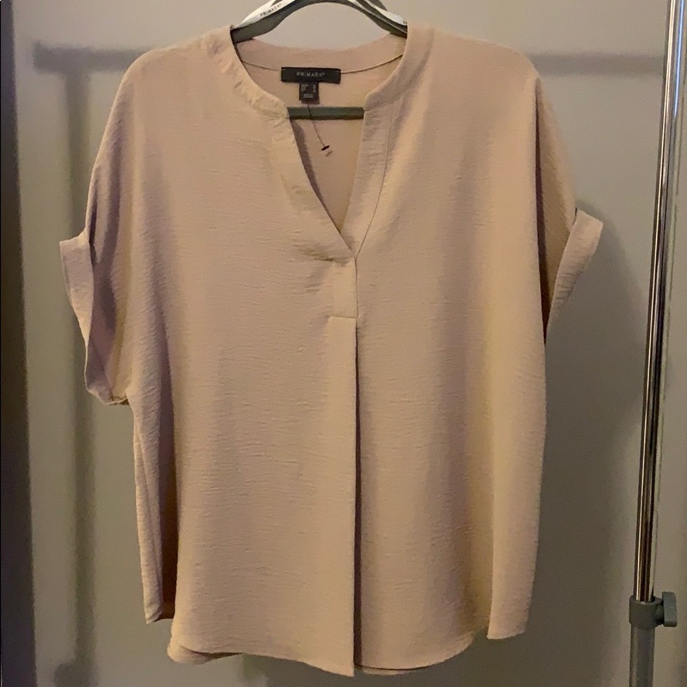 Peachy tan short-sleeved blouse